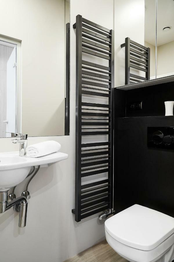 Compact Studios Slowackiego Avenue Красков Екстериор снимка